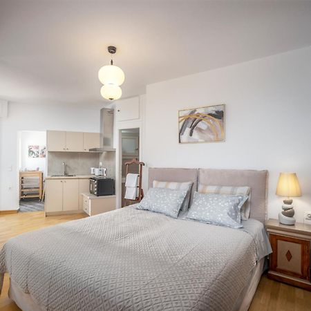Chic, Downtown, Penthouse W Sundeck And Seaview Apartamento Iráclio Exterior foto